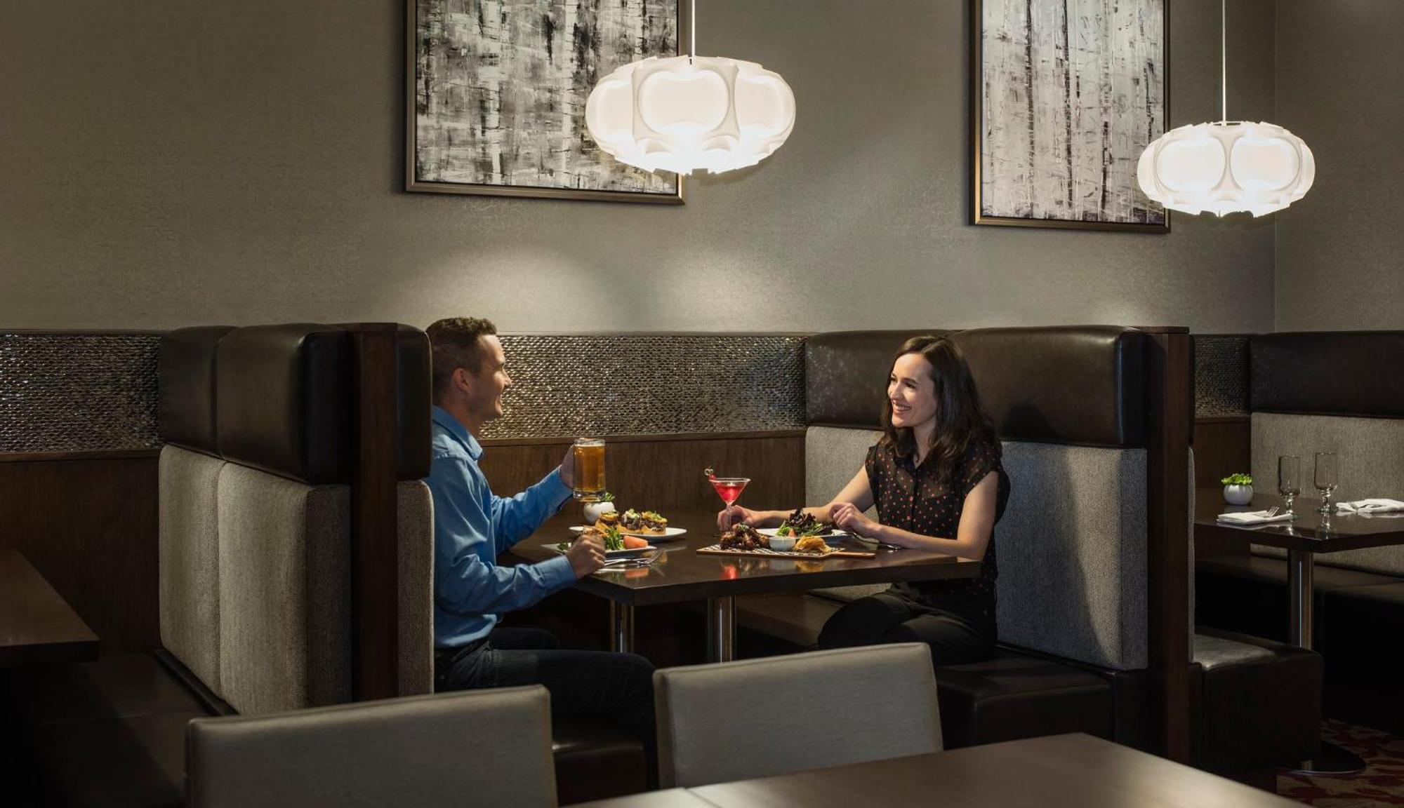 Holiday Inn Winnipeg-South By Ihg Buitenkant foto