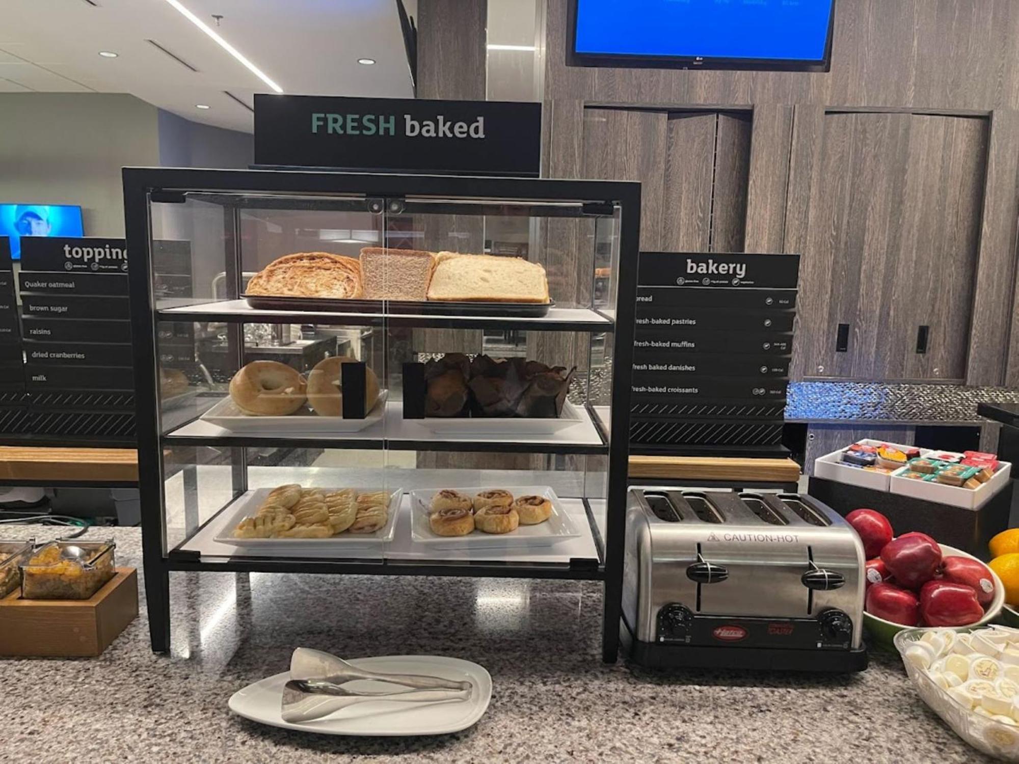 Holiday Inn Winnipeg-South By Ihg Buitenkant foto