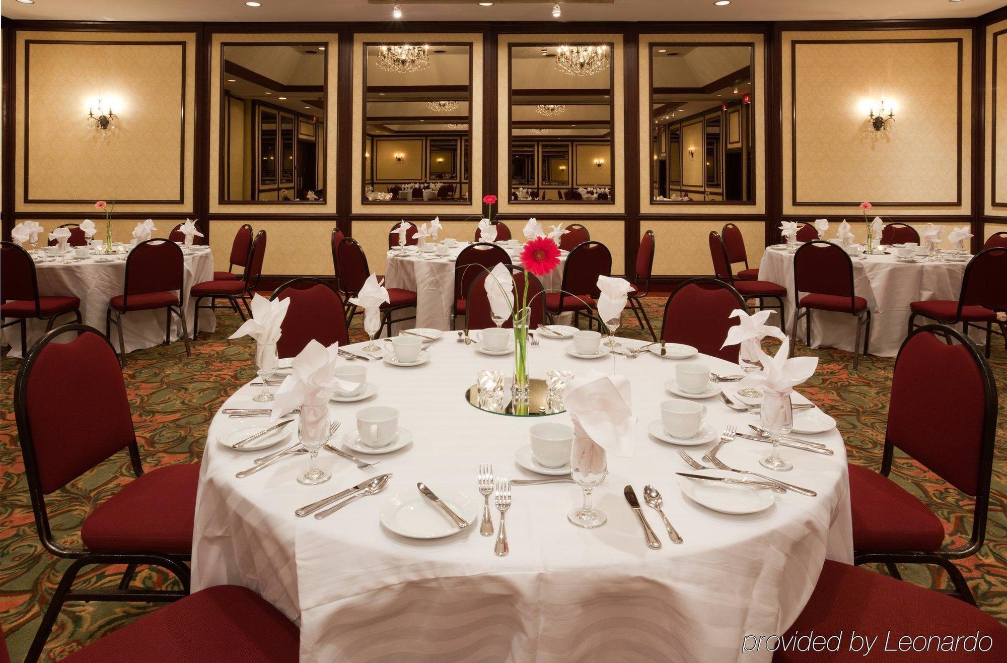 Holiday Inn Winnipeg-South By Ihg Buitenkant foto